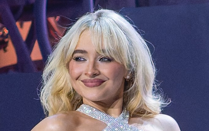 Sabrina Carpenter (photo)