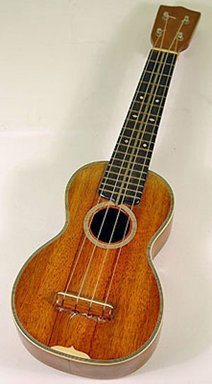 Ukulélé en bois à quatre cordes
